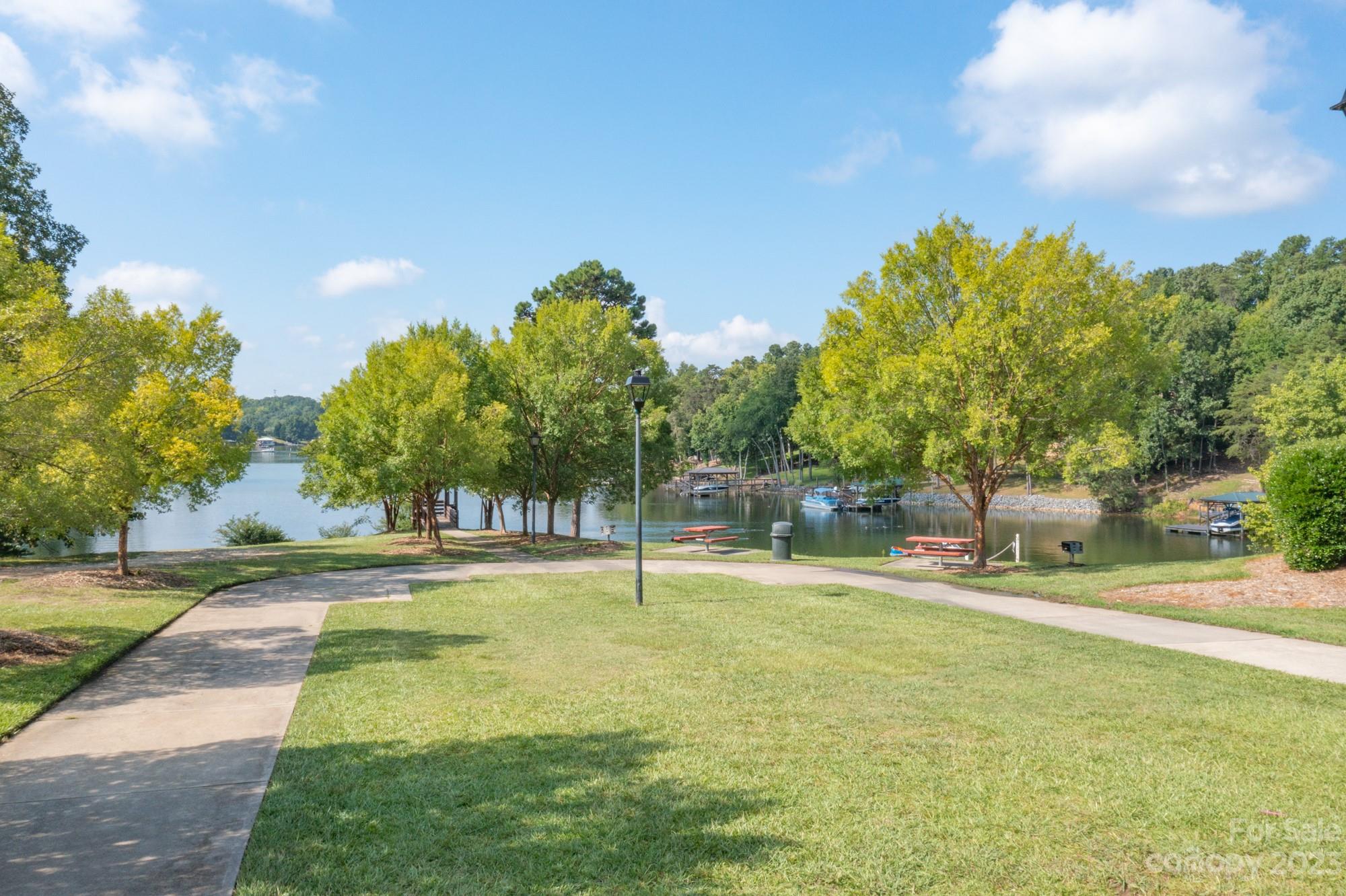 Lake Shore On Lake Wylie - Residential