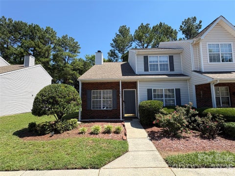 Photo of 12637 Tucker Crossing Lane, Charlotte, NC 28273 (MLS # 4397849)