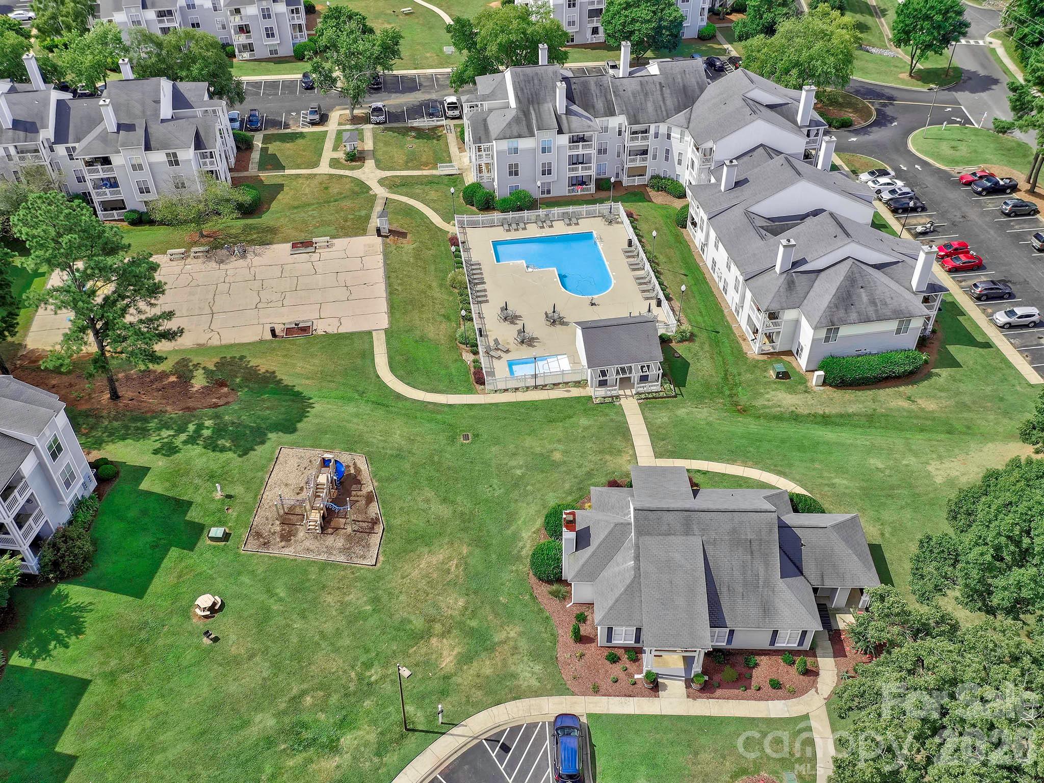 The Village At Ivy Ridge - Residential