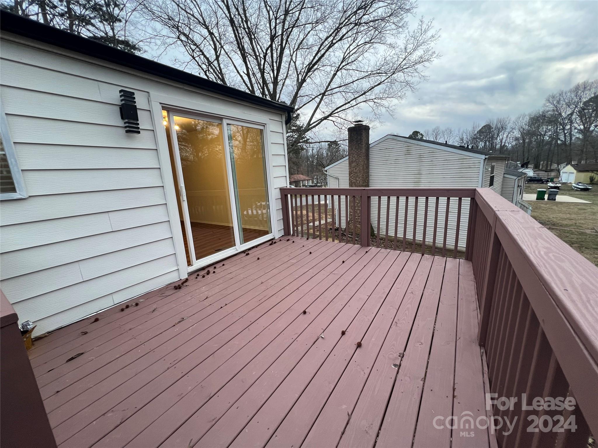 Carrie Hills - Residential Lease