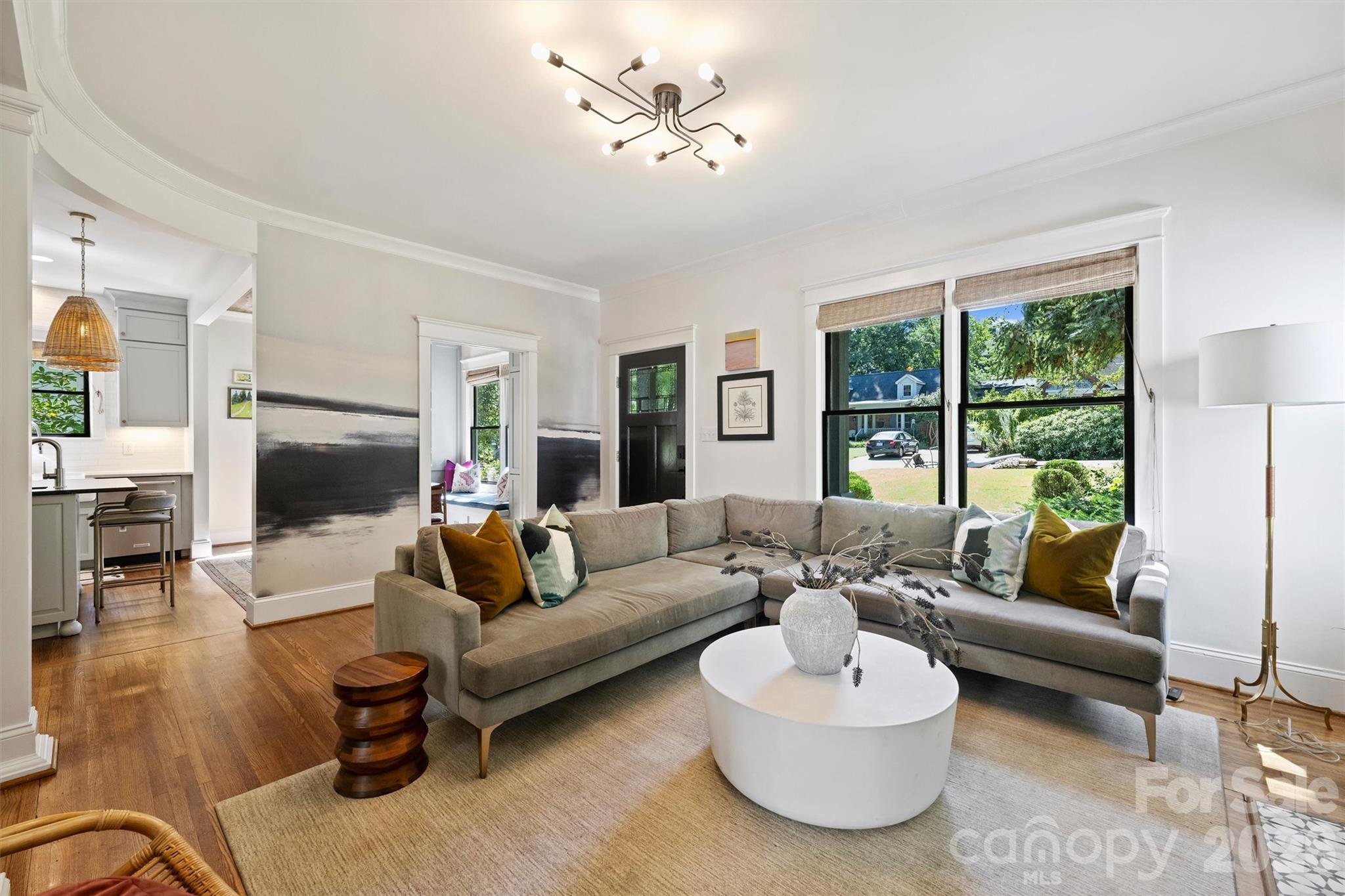 2121 Chambwood Drive