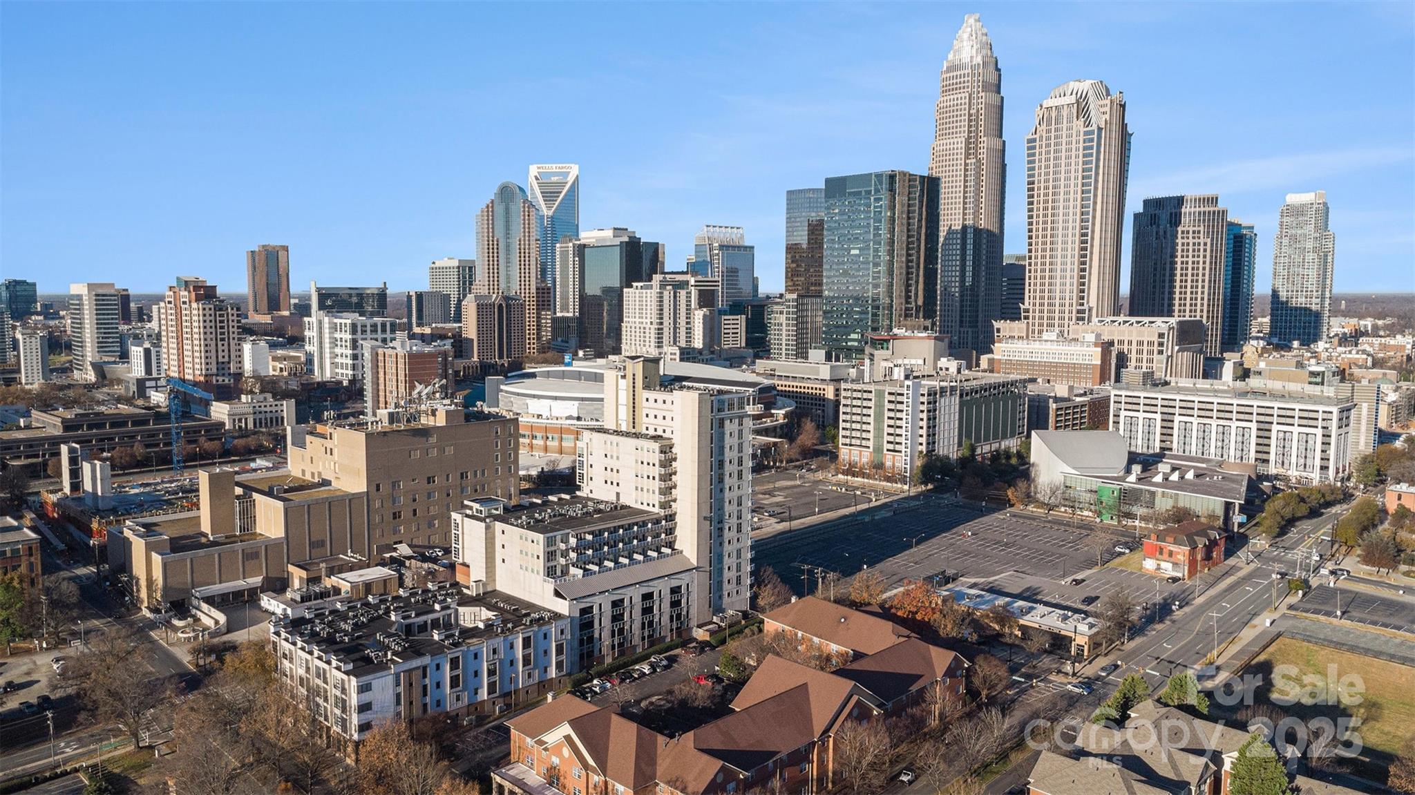 Courtside - Residential