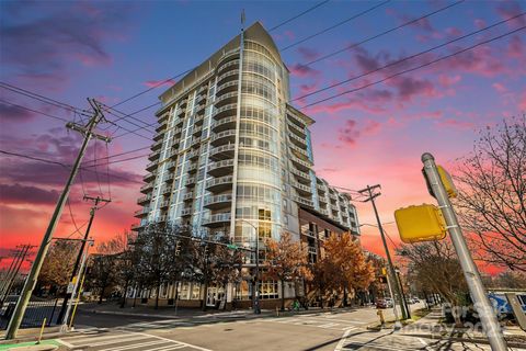 Photo of 505 E 6th Street, Charlotte, NC 28202 (MLS # 4331119)