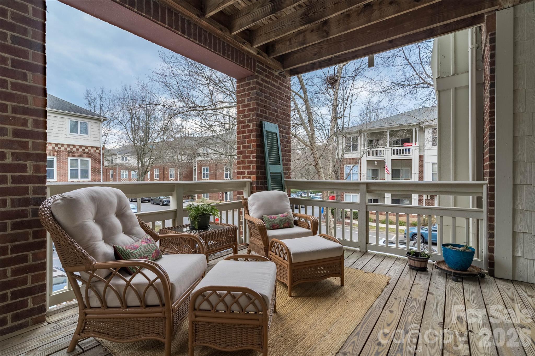 714 Northeast Drive 44