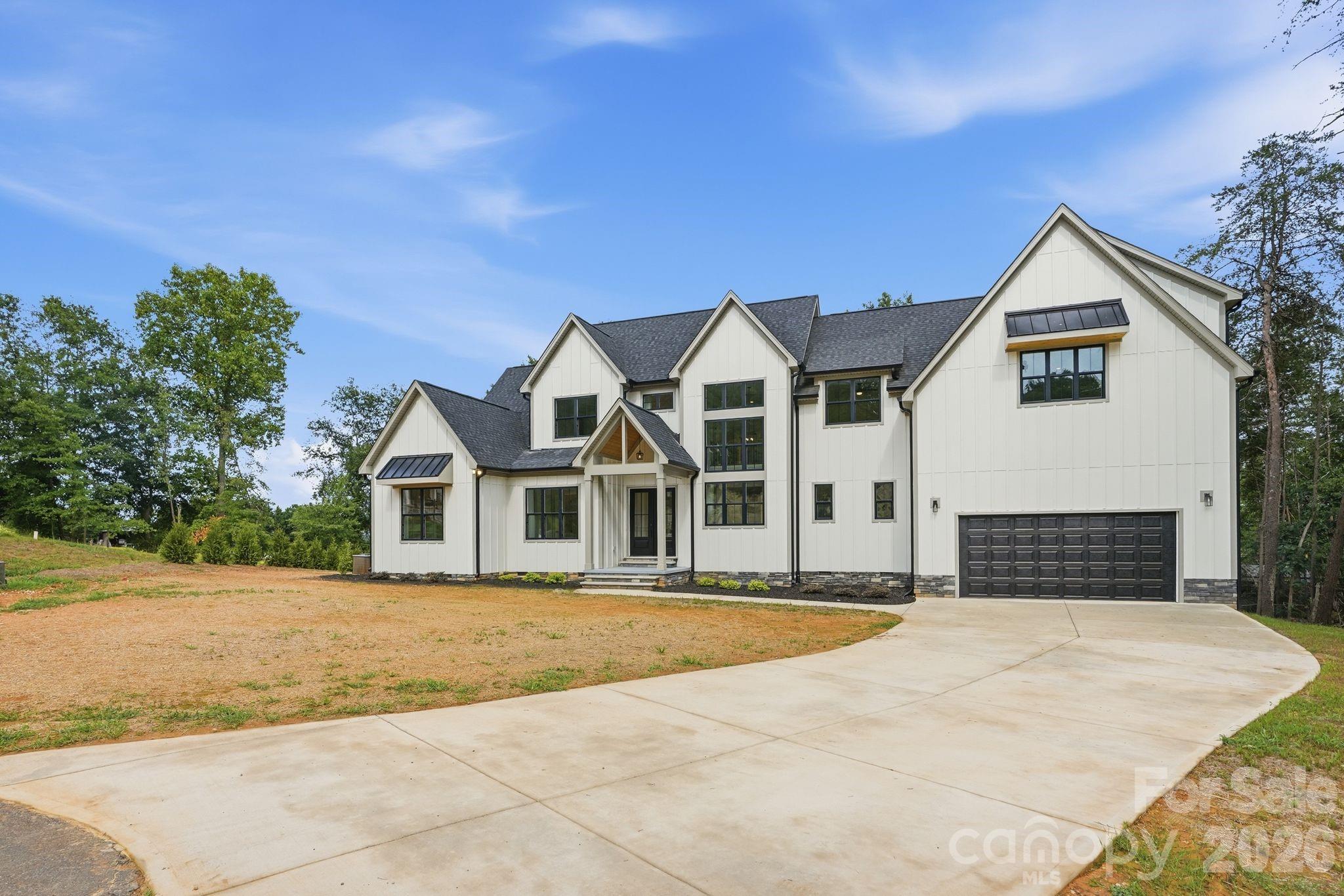 301 Spanish Oak Lane