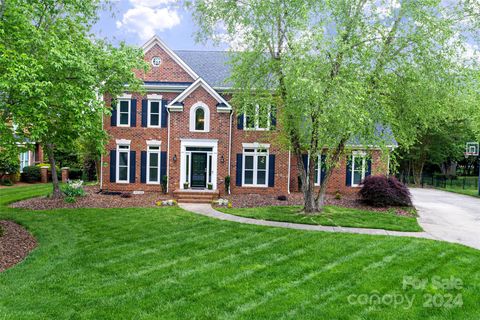 Single Family Residence in Concord NC 5909 Moray Court.jpg