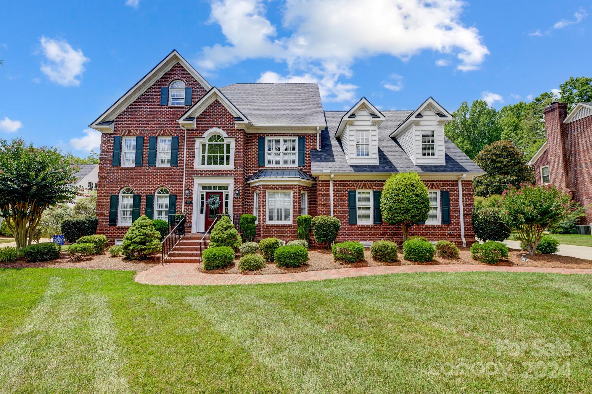 633 Peace Haven Road
