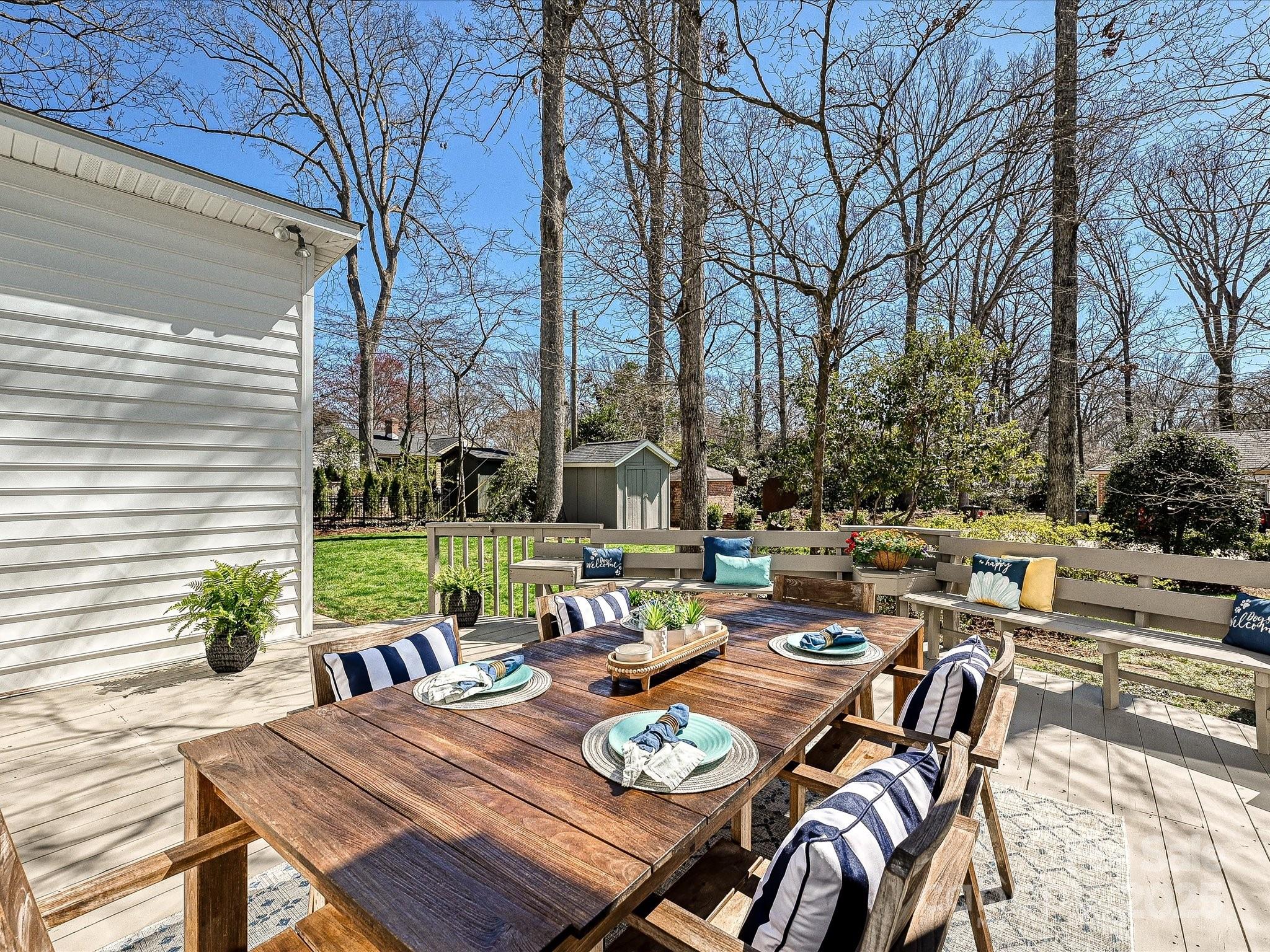 Seventeen Acres - Residential