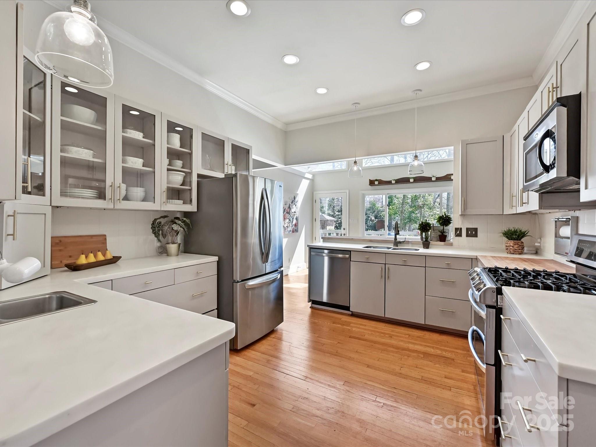 Seventeen Acres - Residential