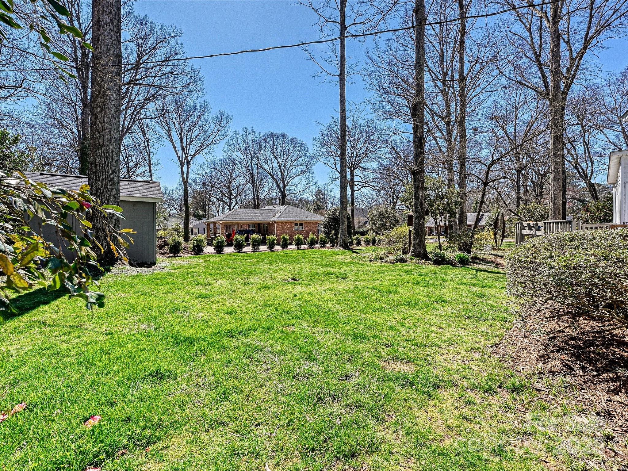 Seventeen Acres - Residential