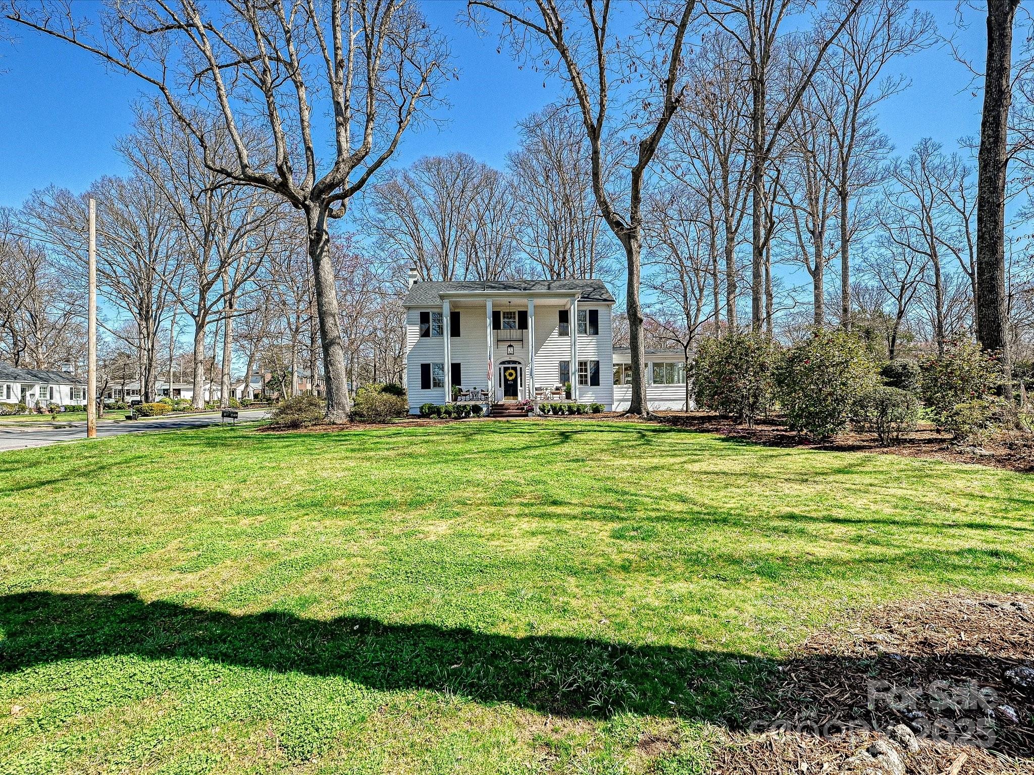 Seventeen Acres - Residential