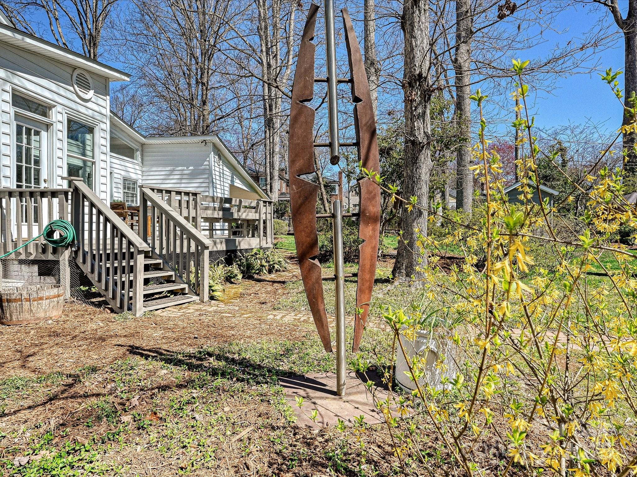 Seventeen Acres - Residential