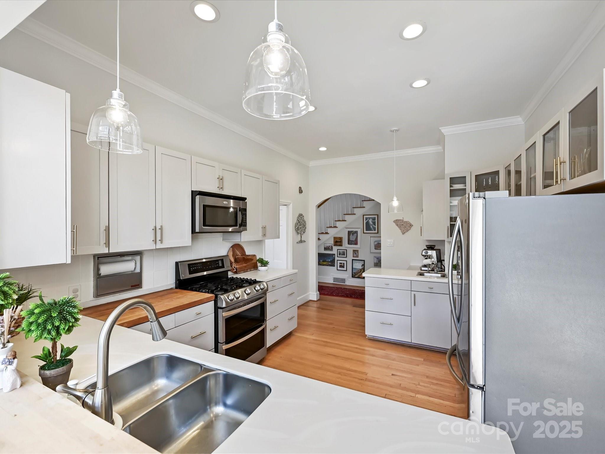 Seventeen Acres - Residential