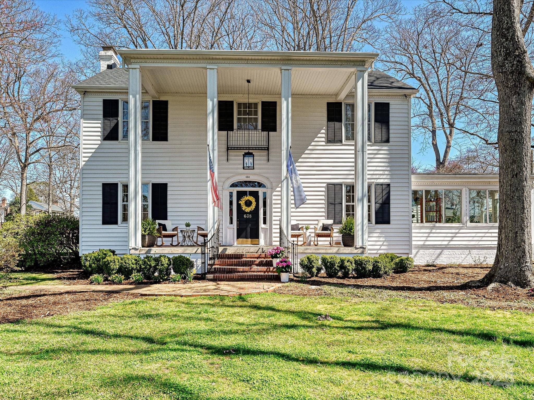 Seventeen Acres - Residential