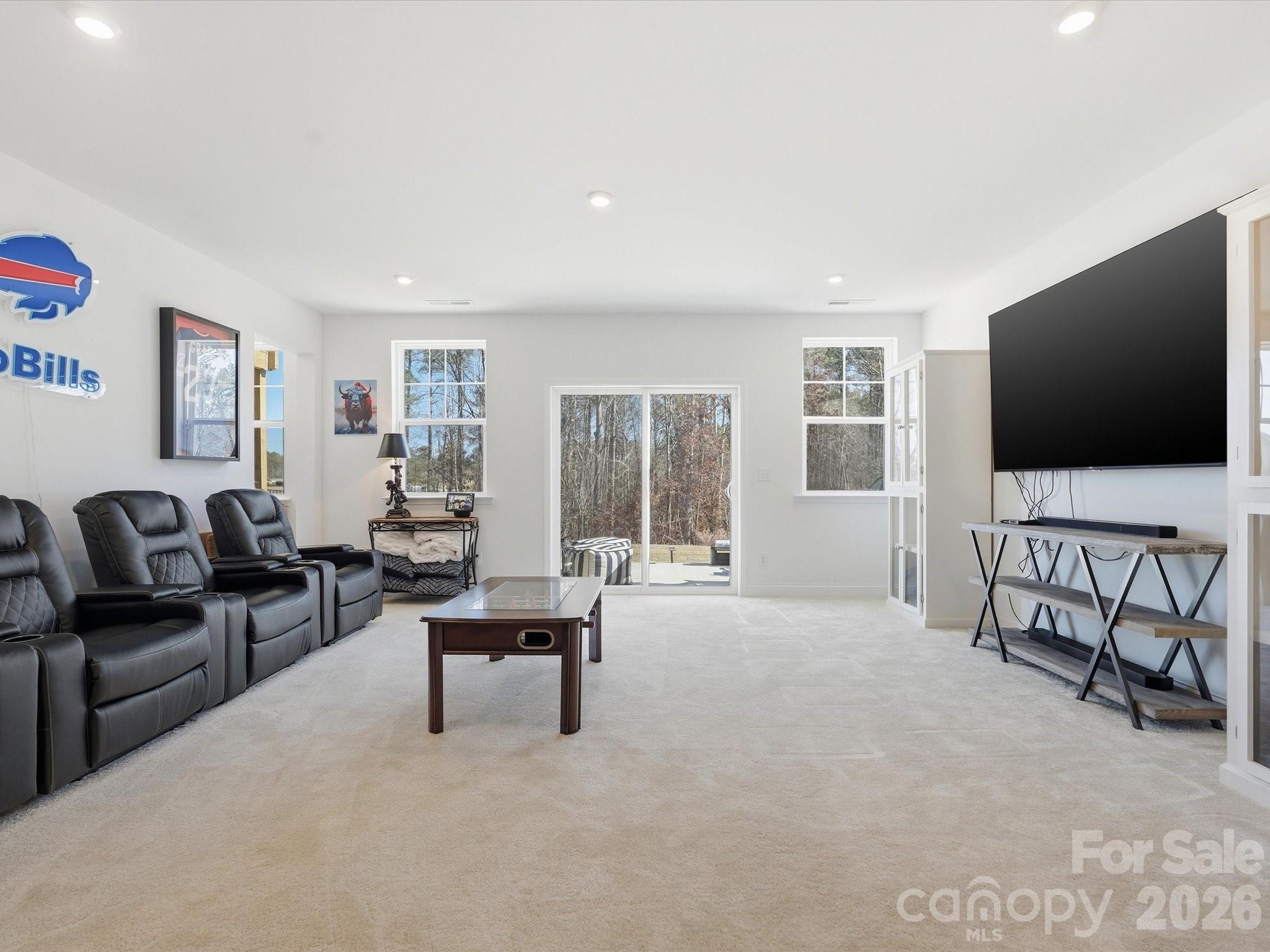 Lakeside Glen - Residential