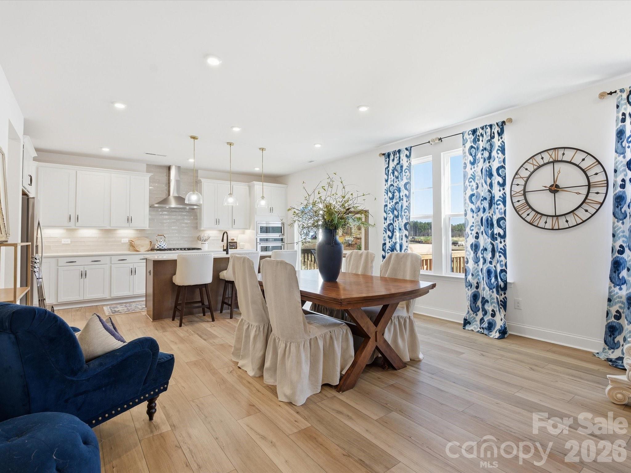 Lakeside Glen - Residential