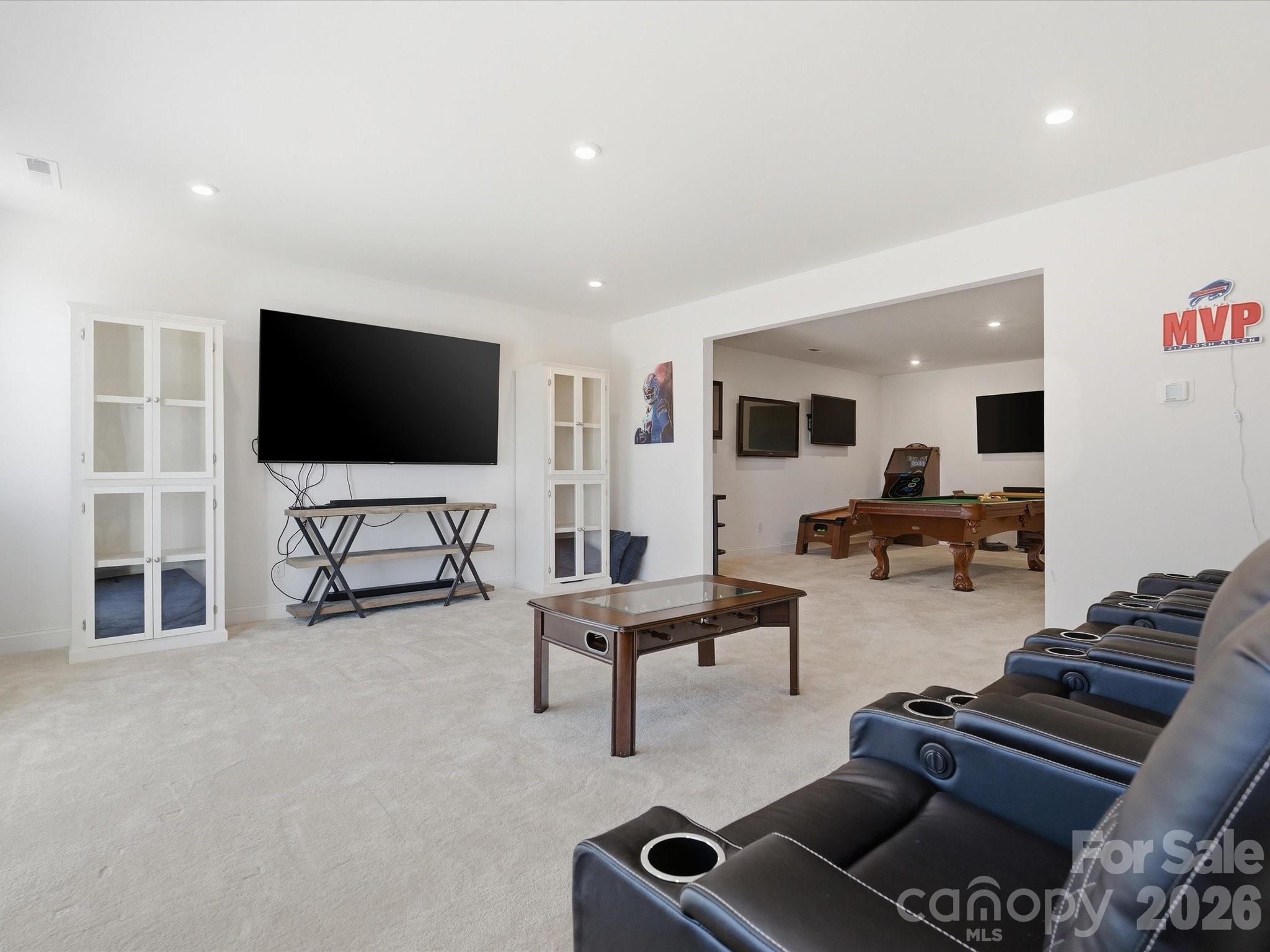 Lakeside Glen - Residential