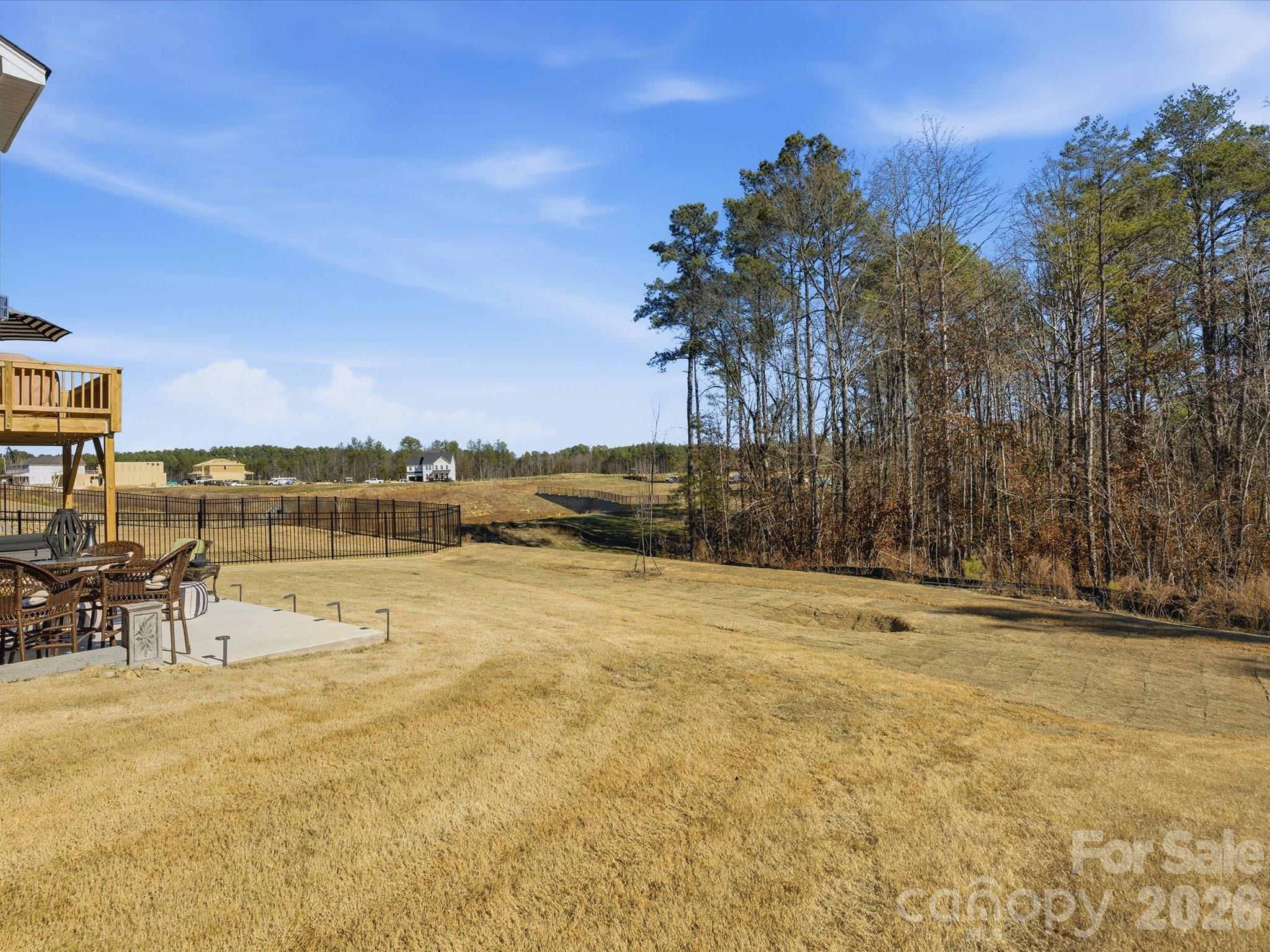 Lakeside Glen - Residential