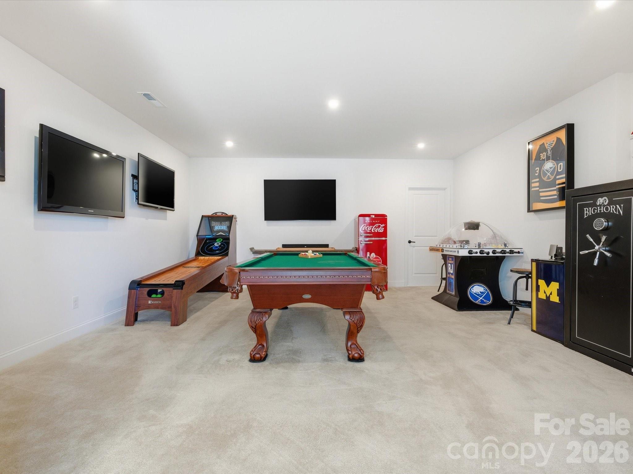 Lakeside Glen - Residential