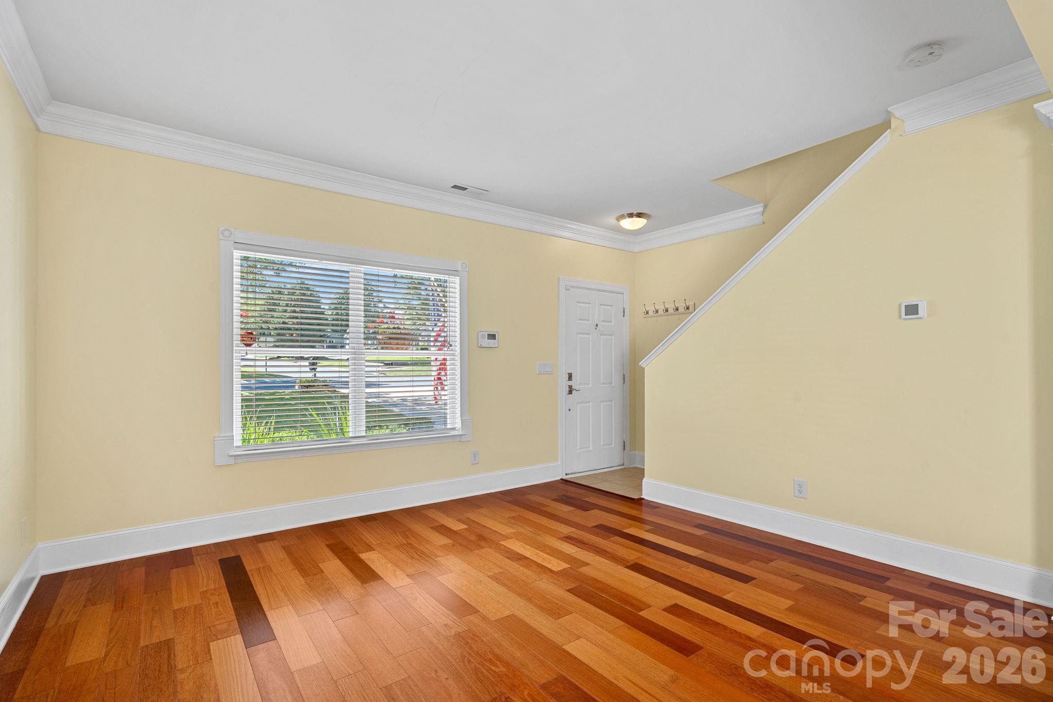 Sandy Pointe - Residential
