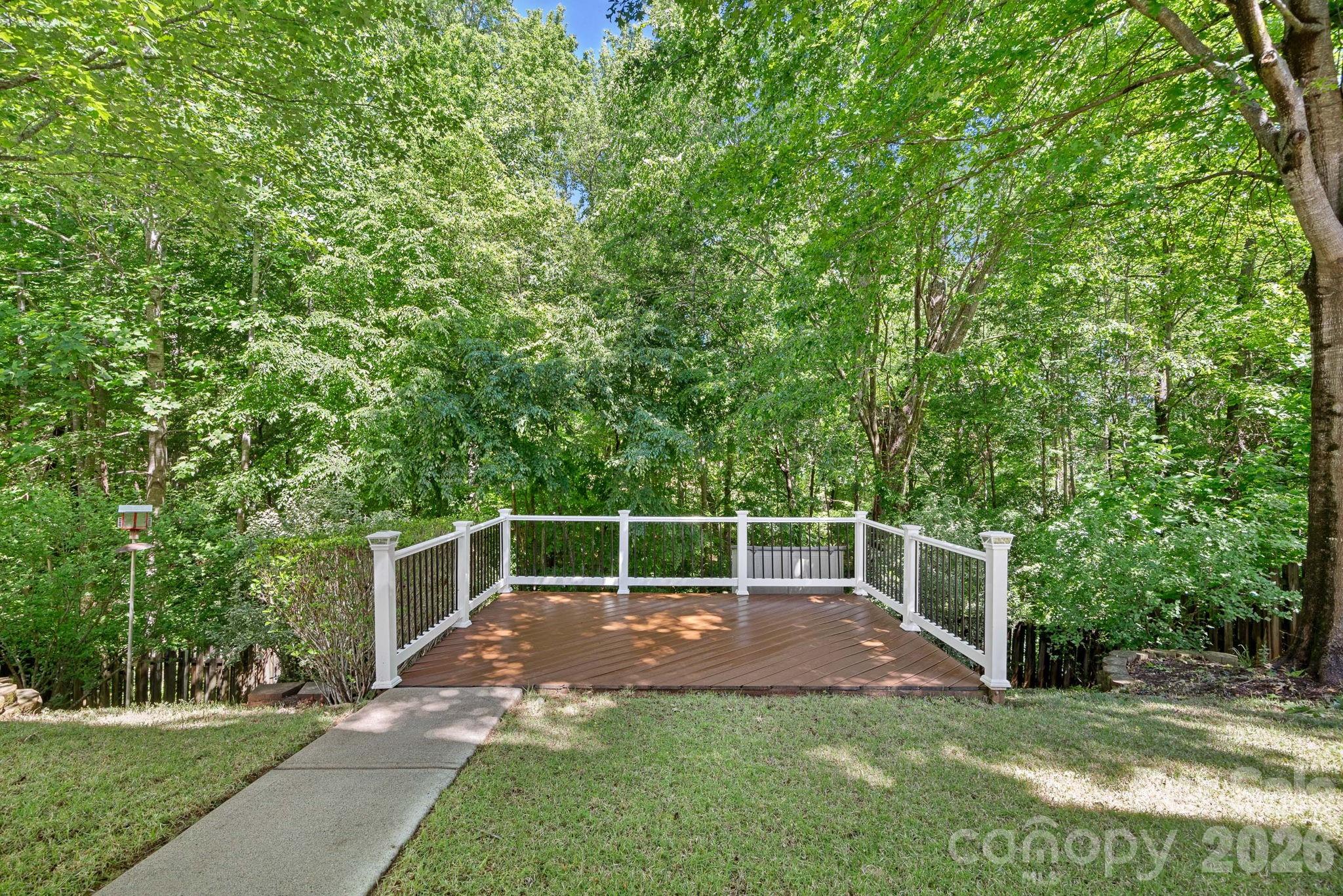 Sandy Pointe - Residential