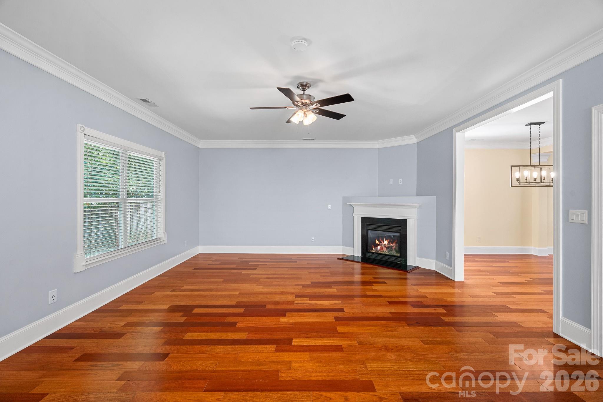 Sandy Pointe - Residential