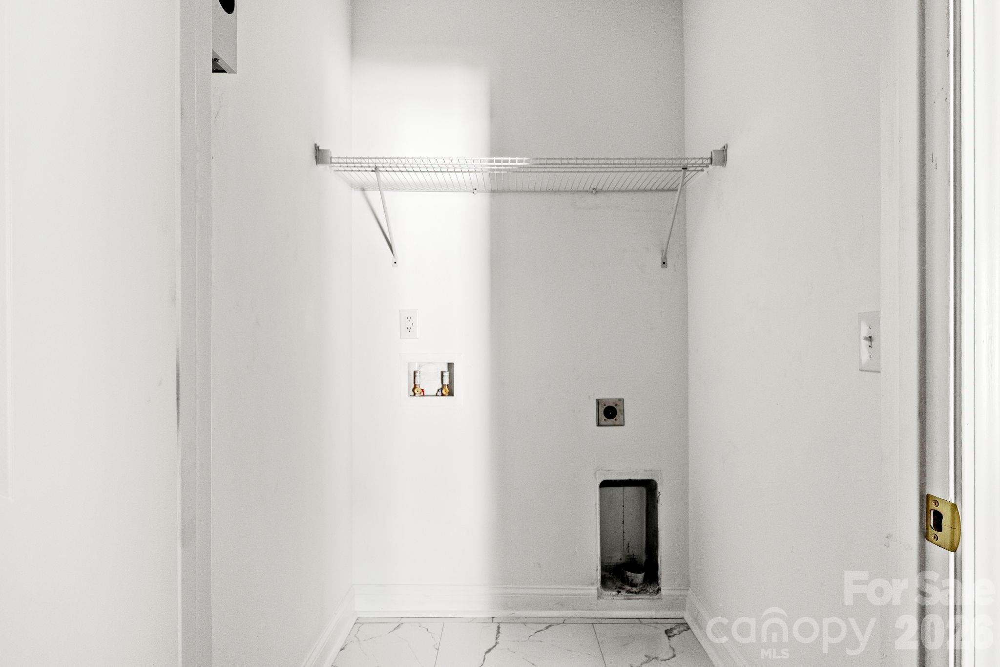 Crowders Mountain Ne - Residential