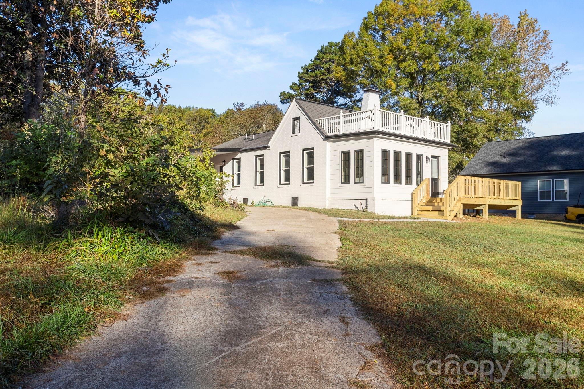 Crowders Mountain Ne - Residential