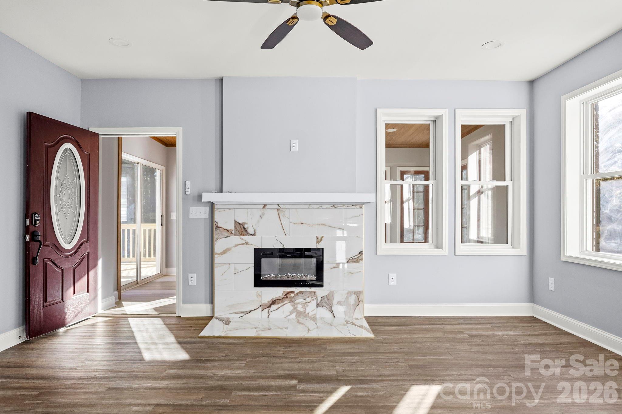 Crowders Mountain Ne - Residential