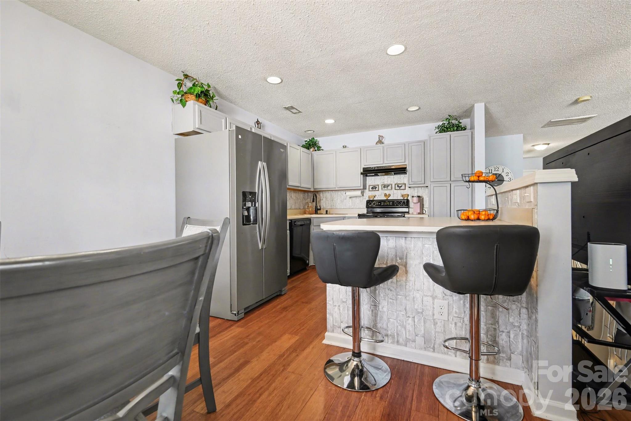 Tyler Woods - Residential