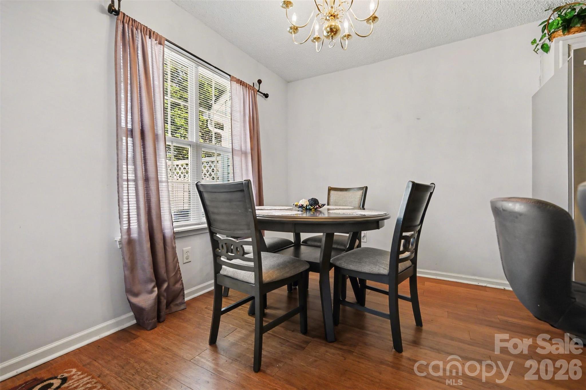 Tyler Woods - Residential