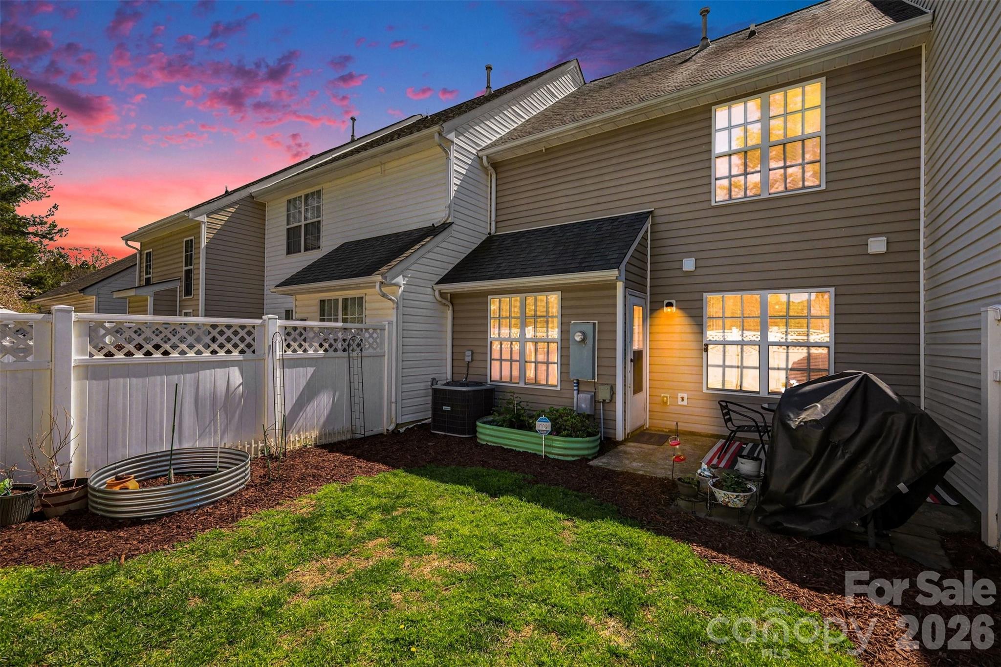 Tyler Woods - Residential