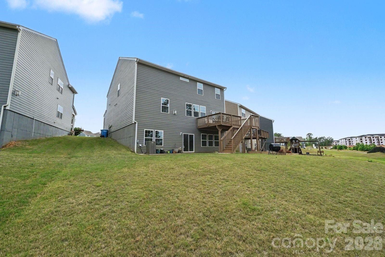 Elizabeth - Residential