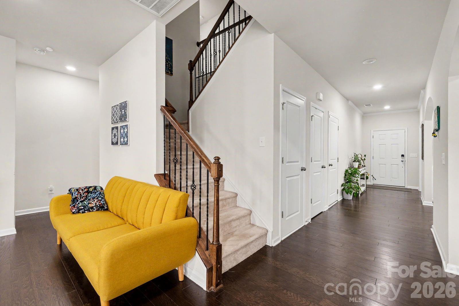Elizabeth - Residential