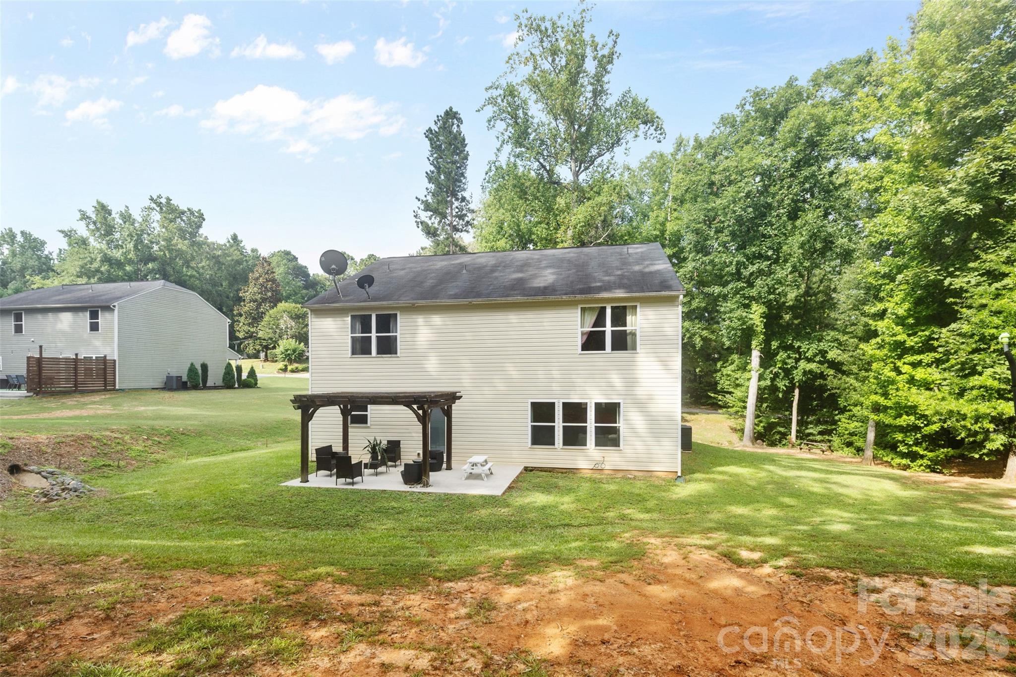 Magnolia Hall - Residential