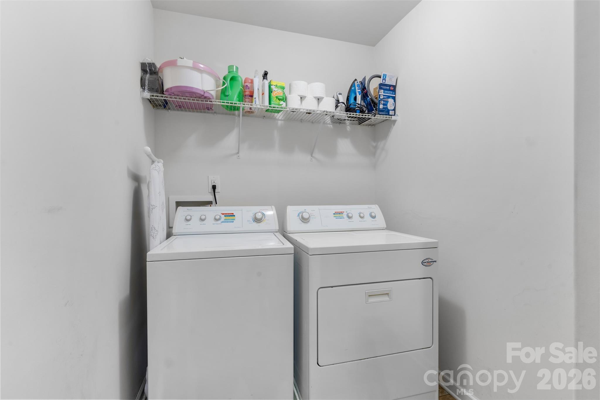 Magnolia Hall - Residential