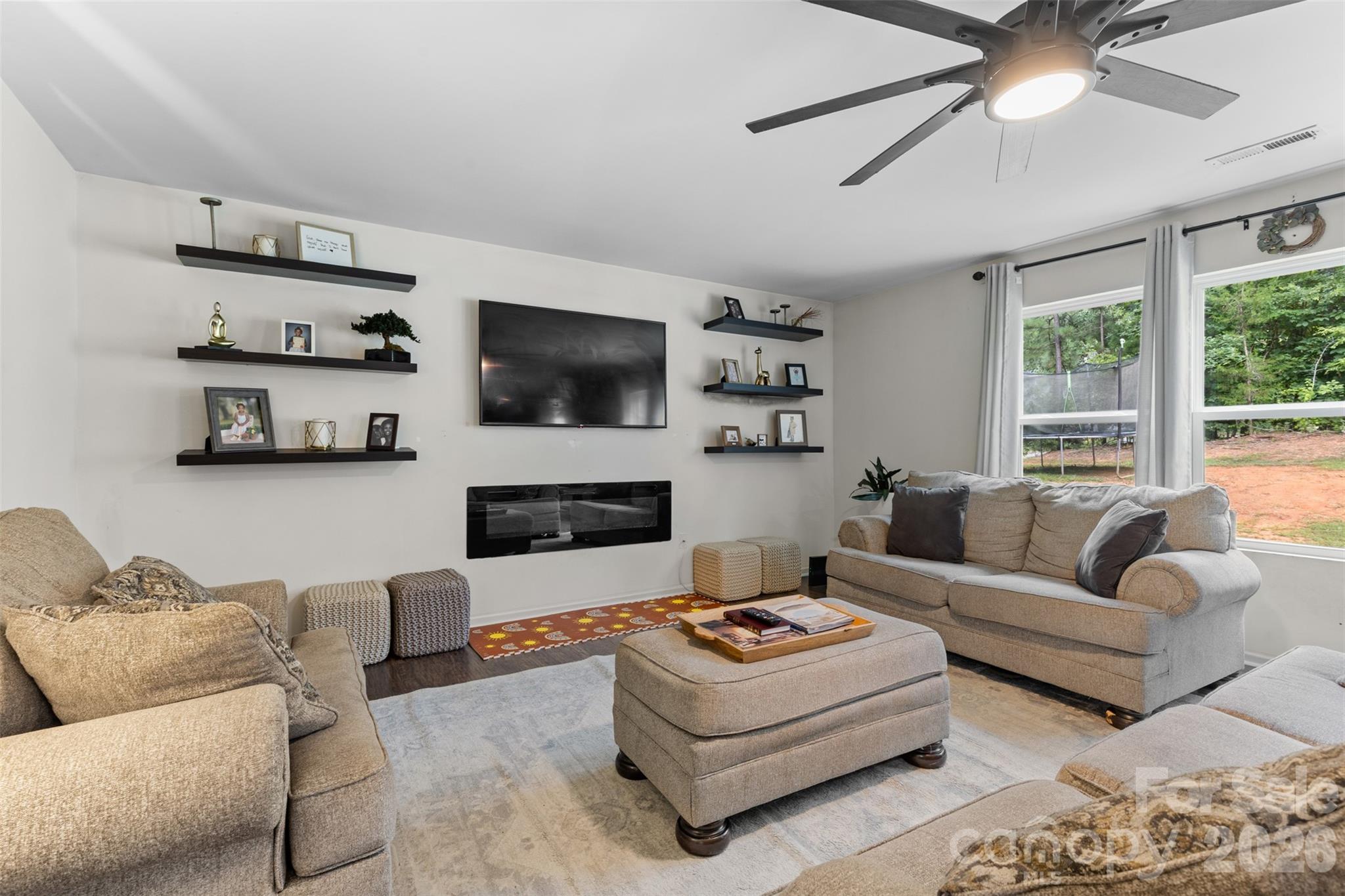 Magnolia Hall - Residential