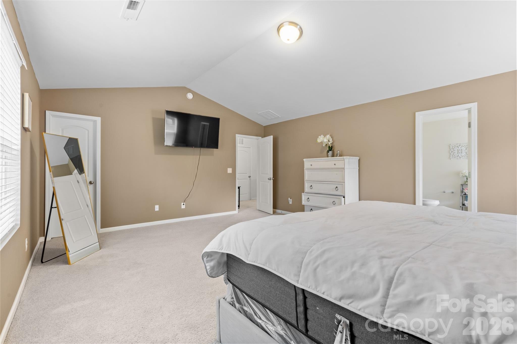 Magnolia Hall - Residential