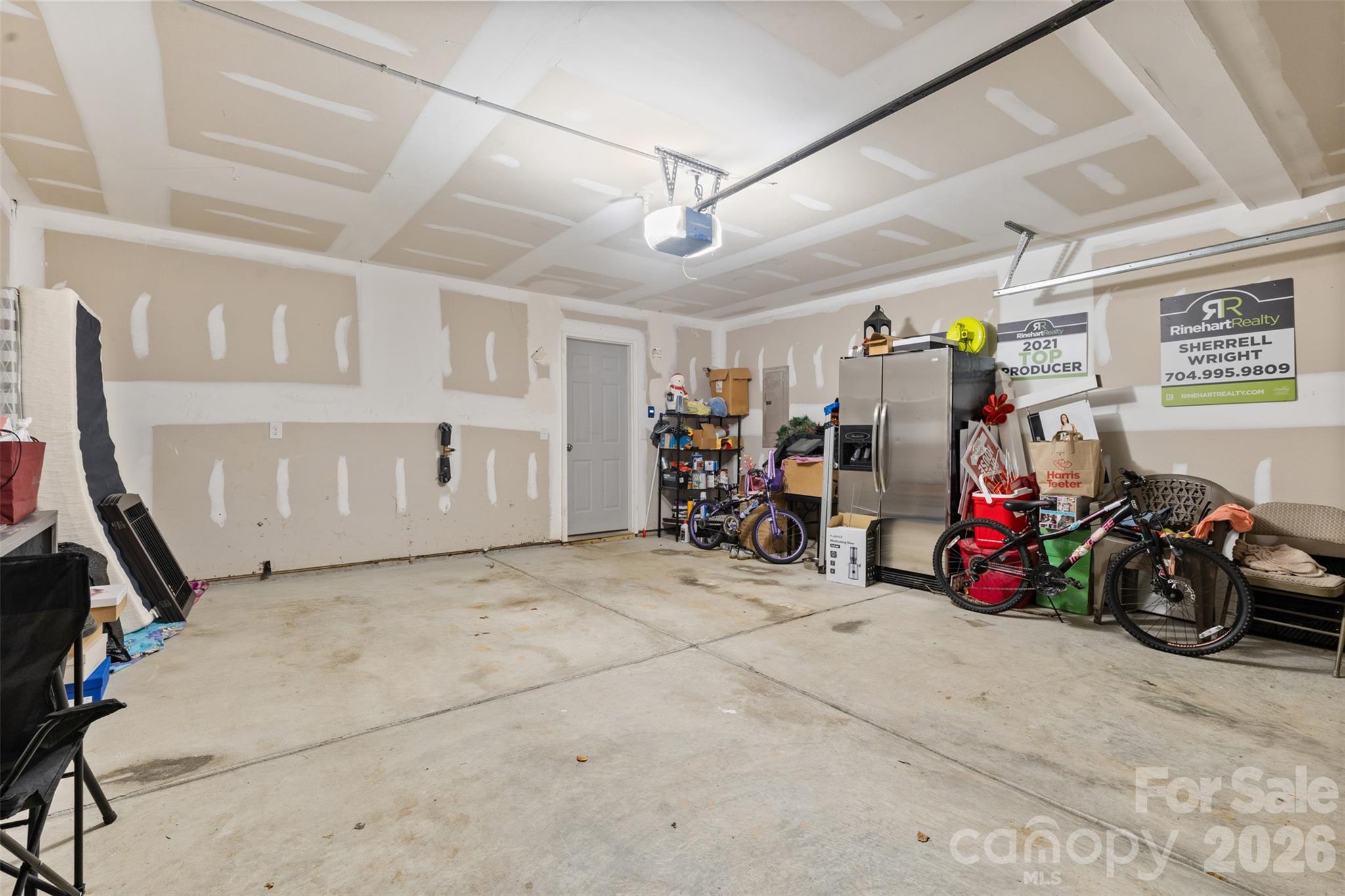 Magnolia Hall - Residential