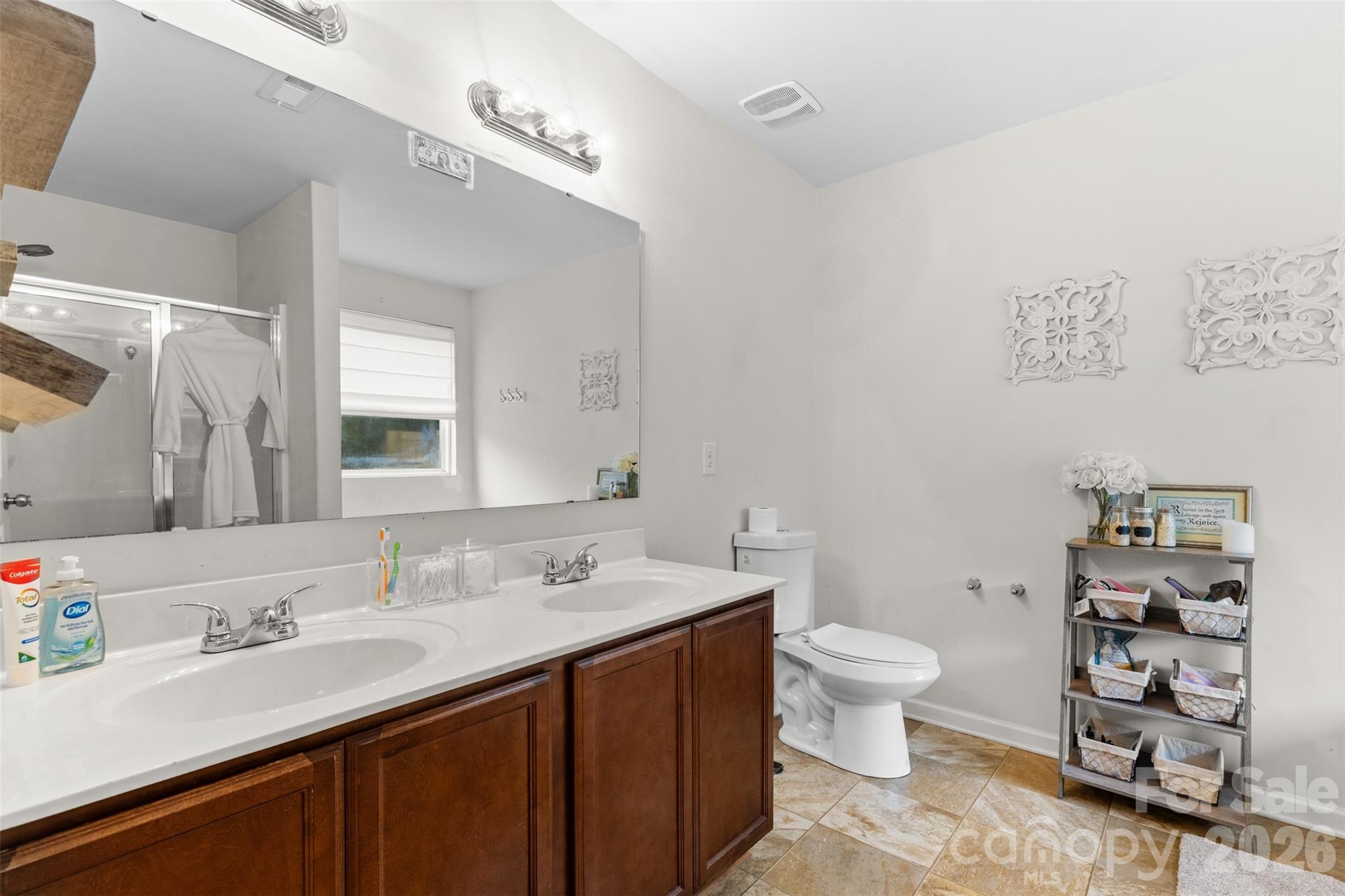 Magnolia Hall - Residential