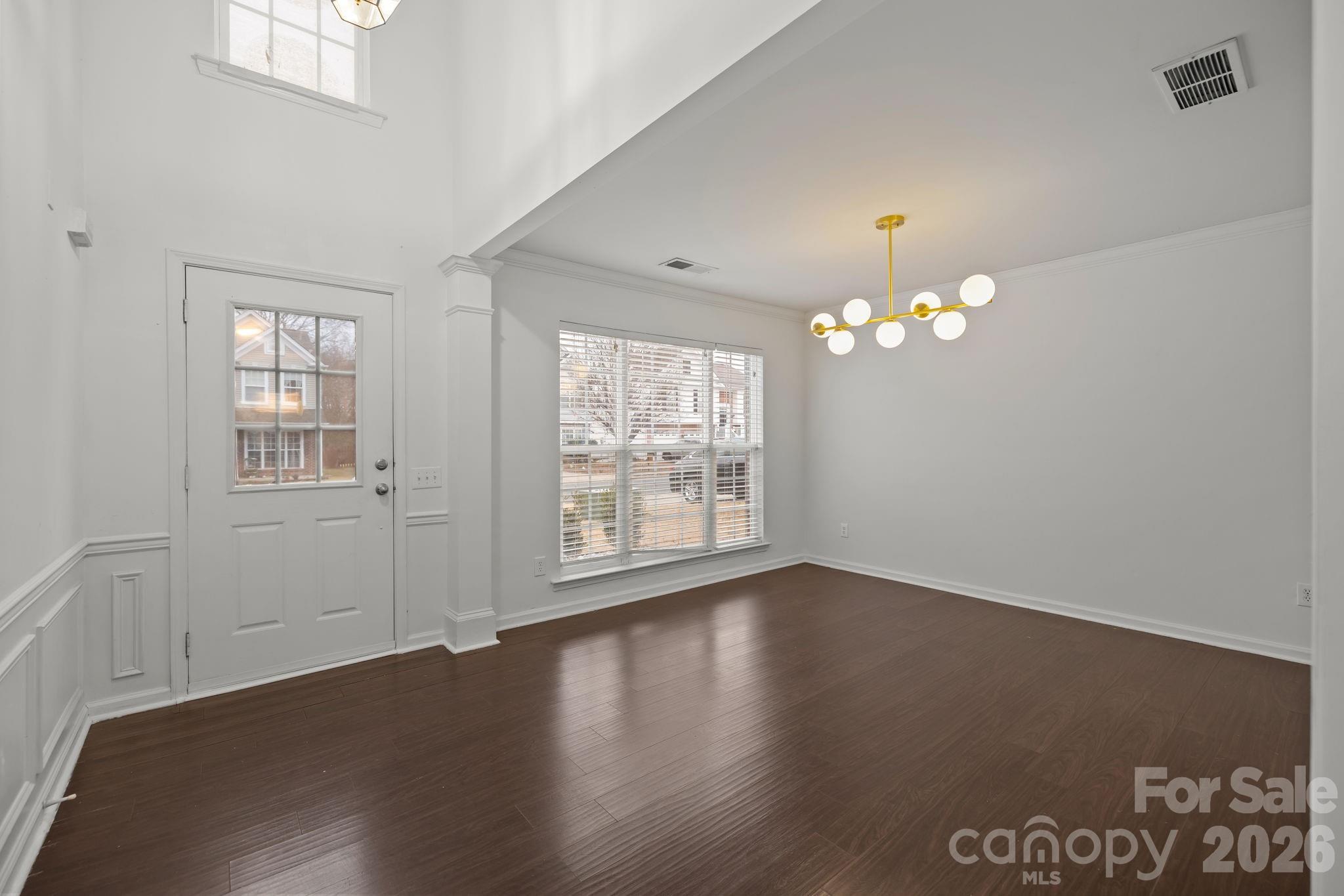 6816 Southbrook Drive