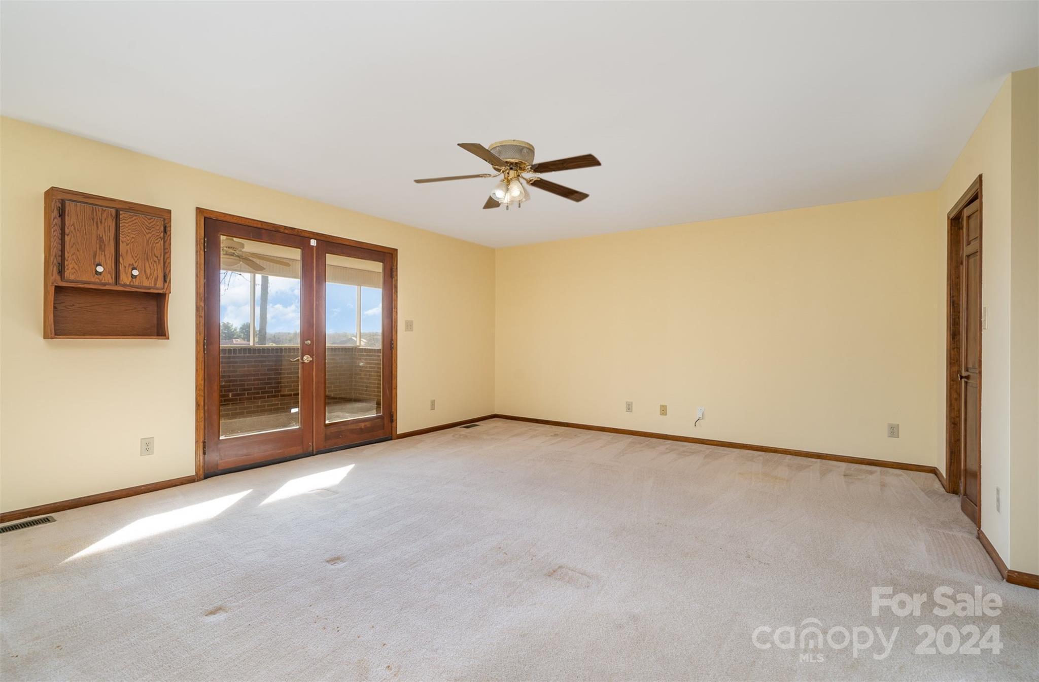 Lake Shore Estates - Residential