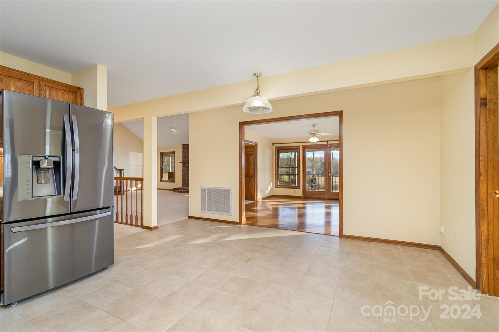 Lake Shore Estates - Residential