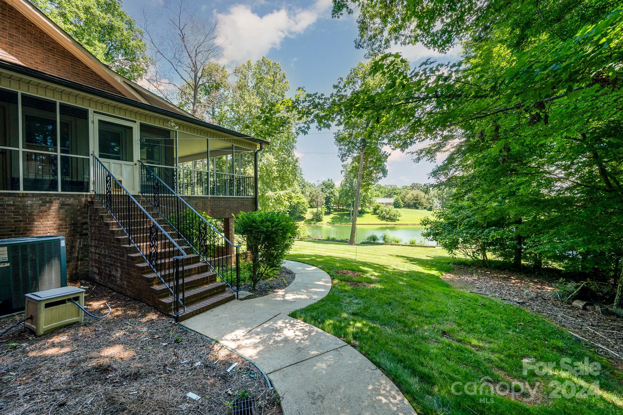 Lake Shore Estates - Residential