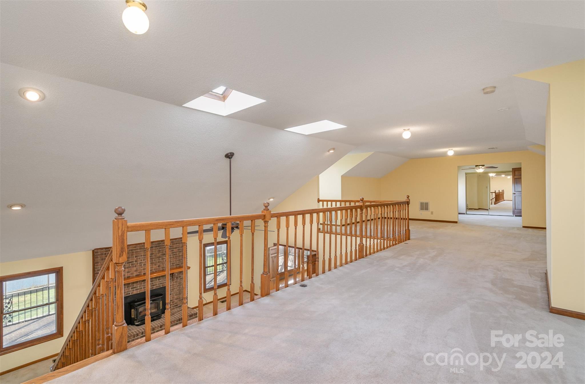 Lake Shore Estates - Residential