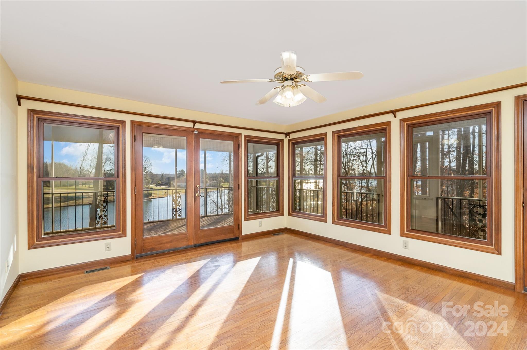 Lake Shore Estates - Residential