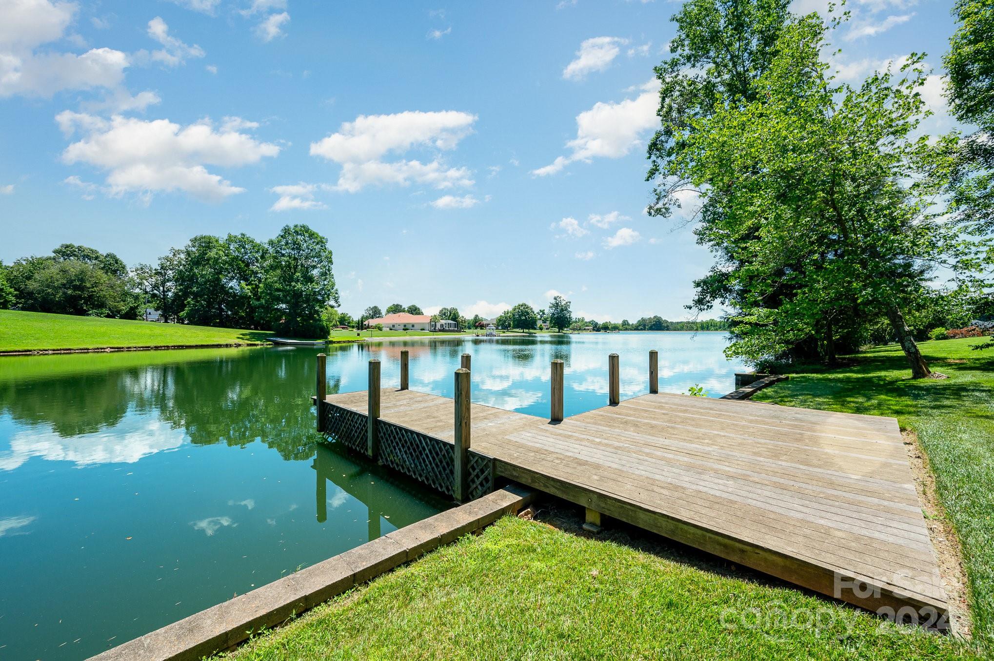 Lake Shore Estates - Residential