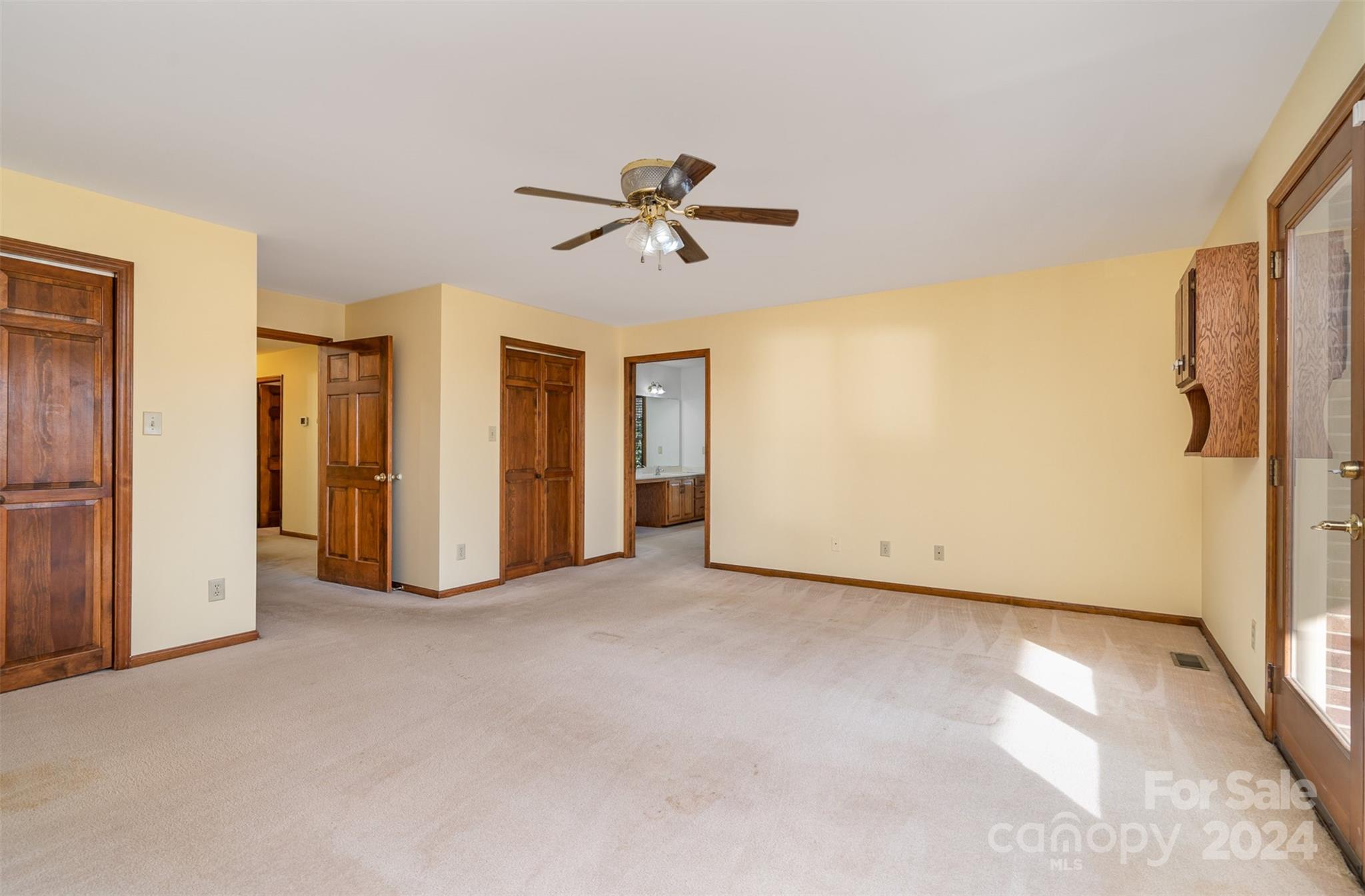 Lake Shore Estates - Residential