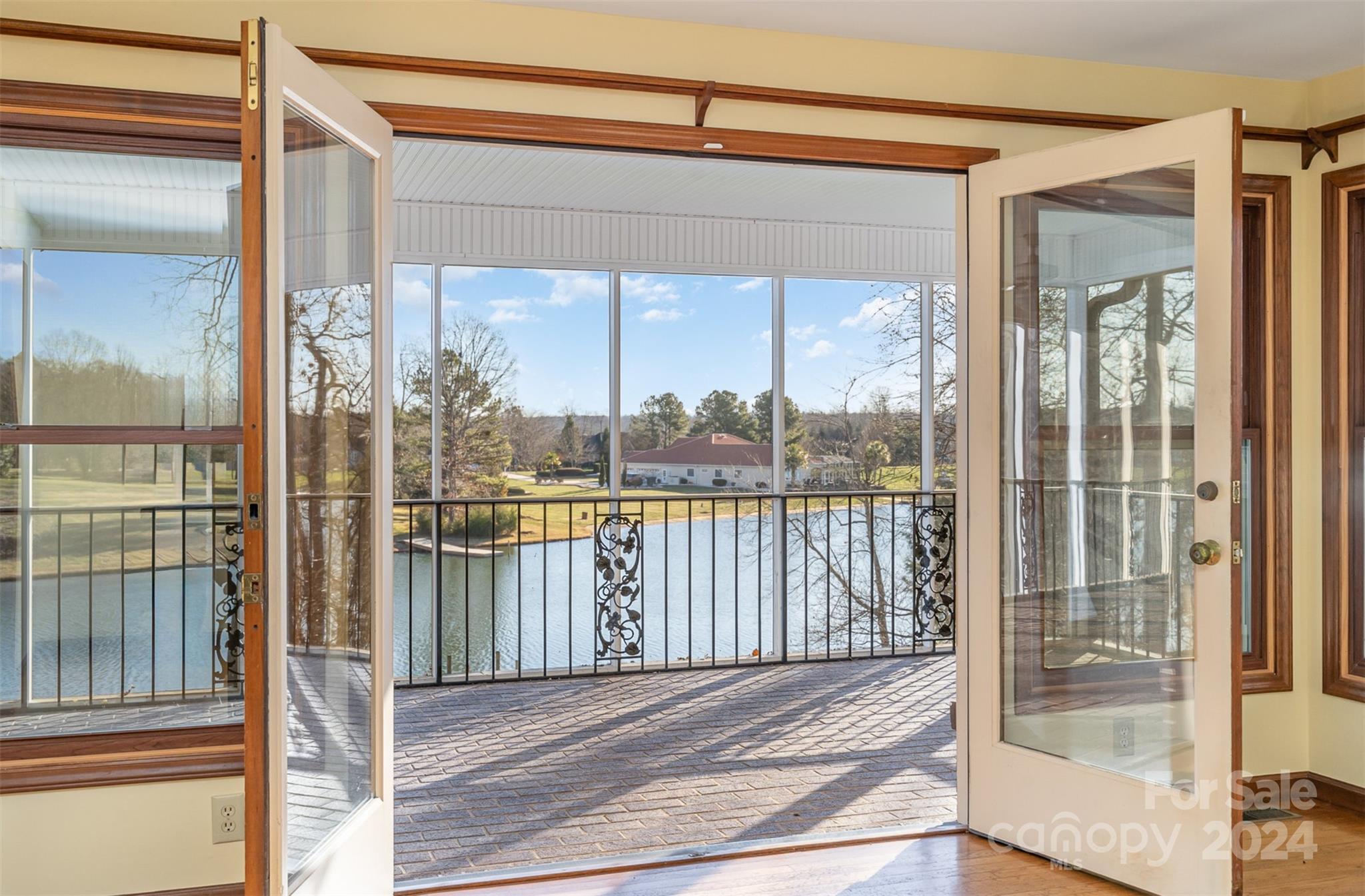 Lake Shore Estates - Residential