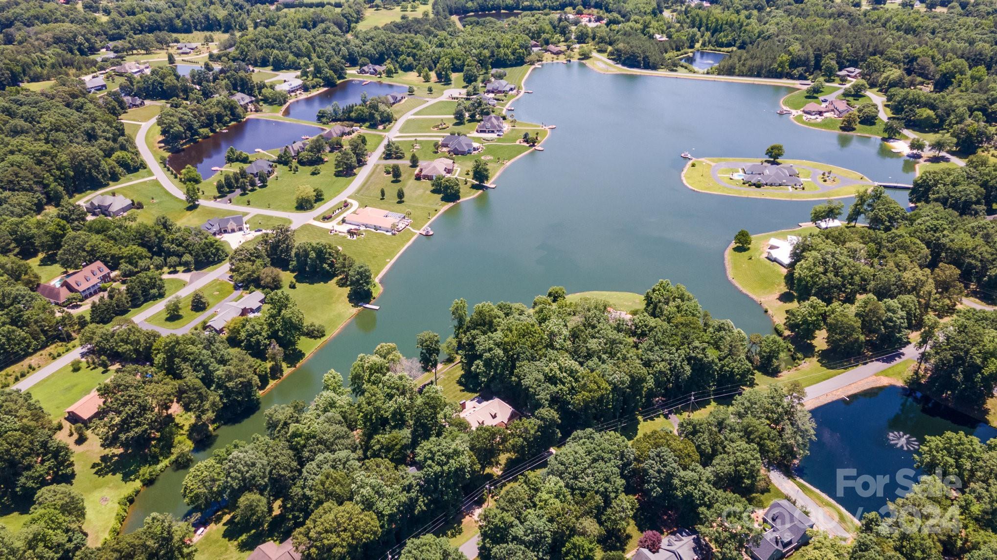 Lake Shore Estates - Residential